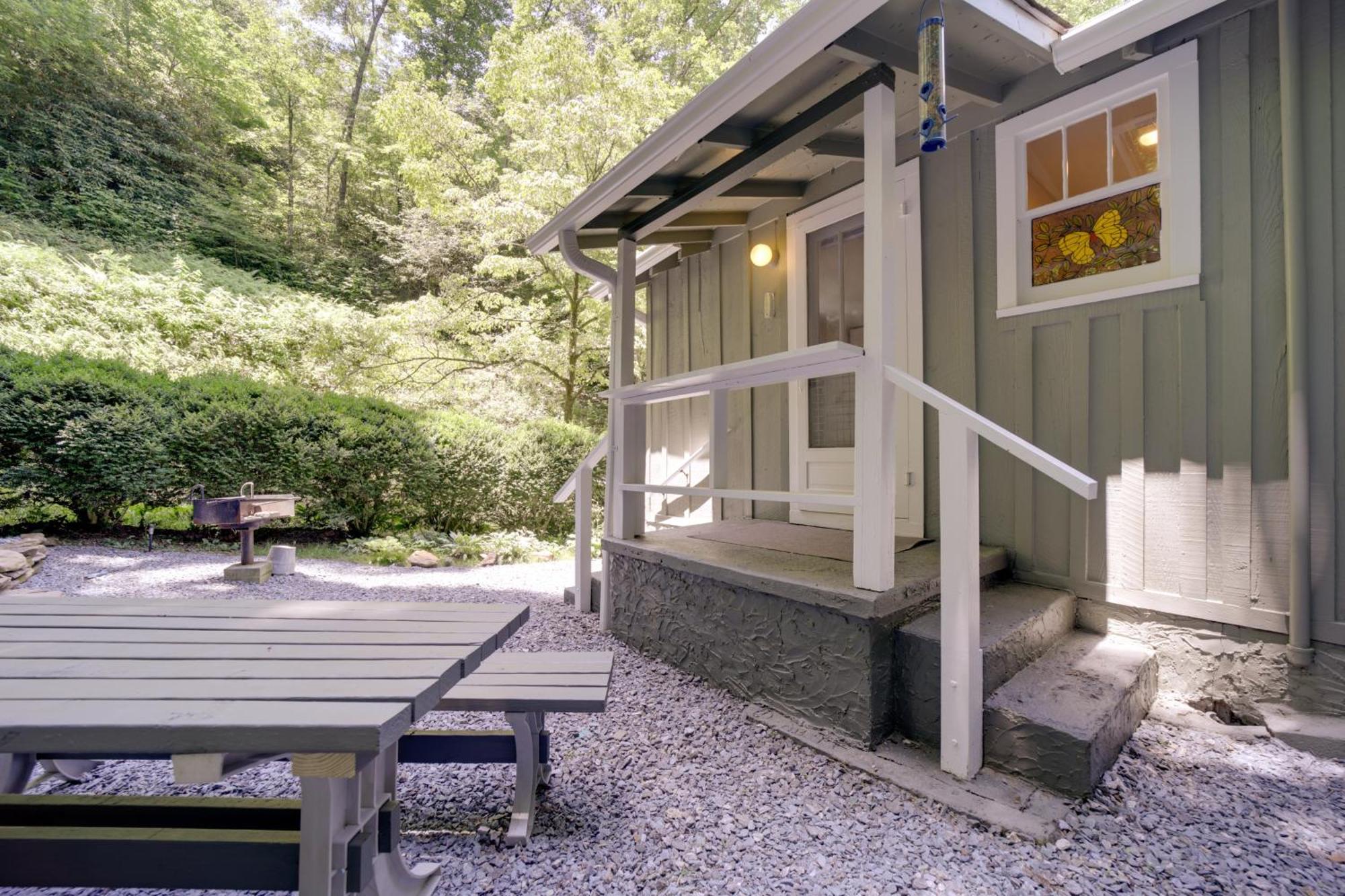 Bryson City Home With Private Fire Pit And Creek! Exterior photo